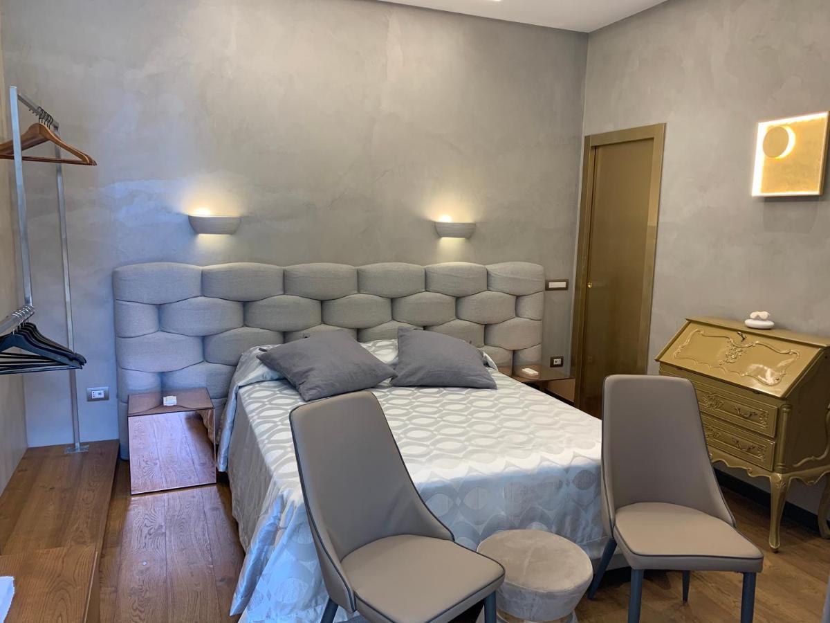 Civico Cinque Home Luxury Apartment Salerno Kültér fotó