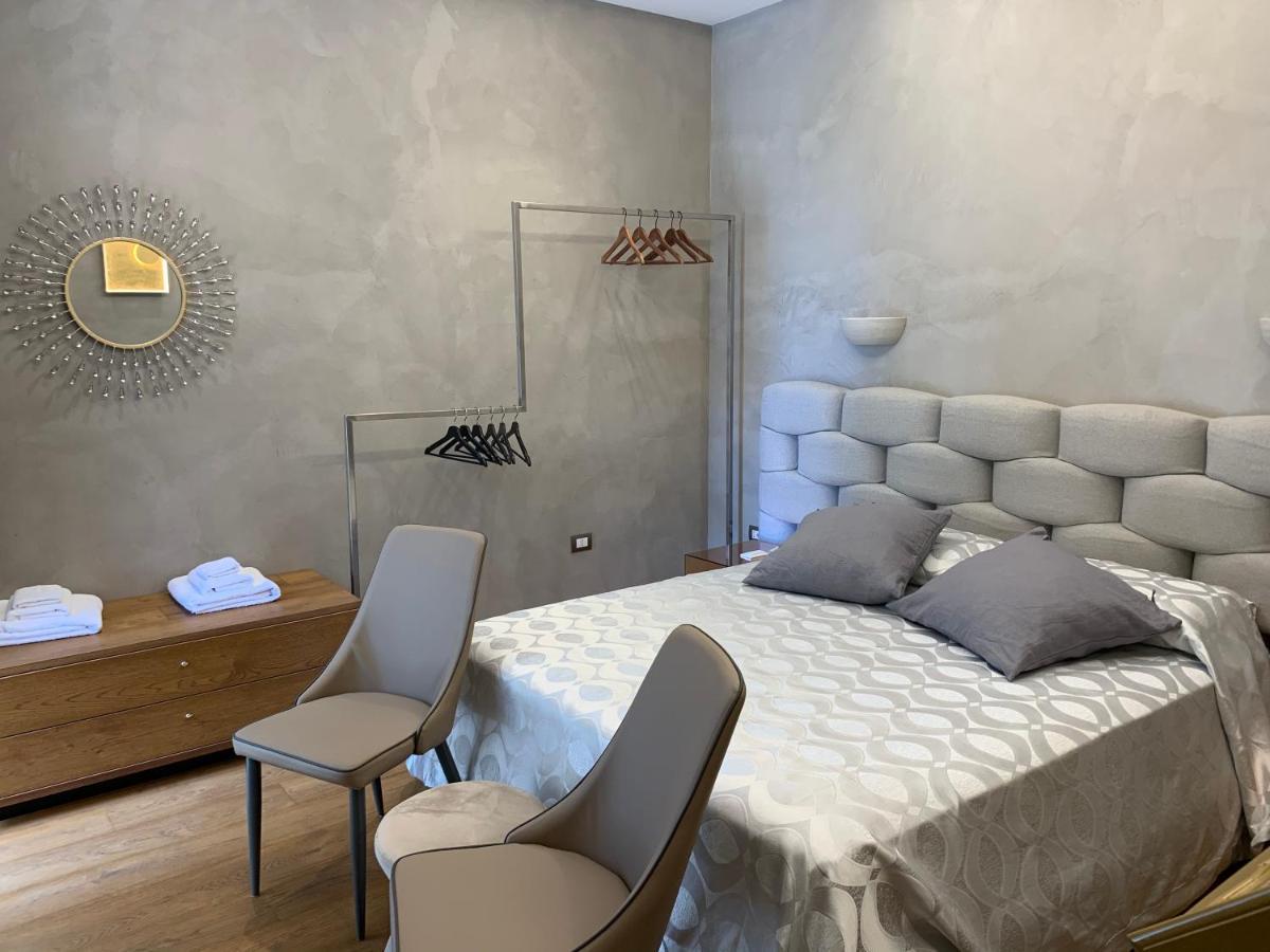 Civico Cinque Home Luxury Apartment Salerno Kültér fotó