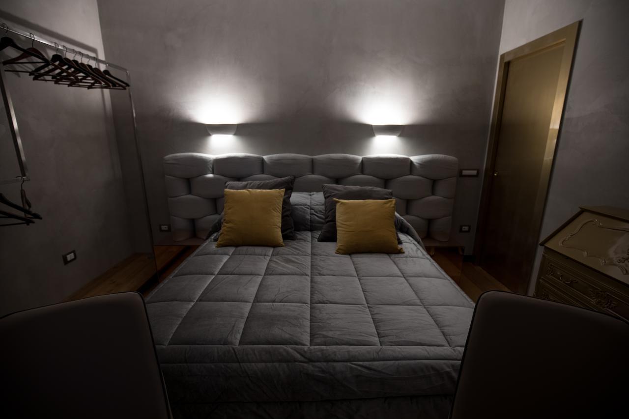 Civico Cinque Home Luxury Apartment Salerno Kültér fotó